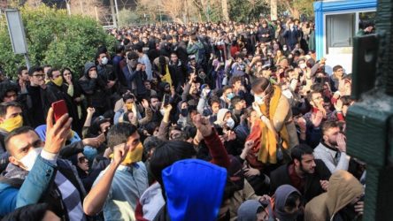 واکنش ایرانیان ساکن سوئد به تظاهرات در ایران