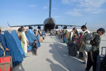 🔶 پیش‌بینی سازمان ملل: بیش از نیم میلیون نفر افغانستان را ترک خواهند کرد
